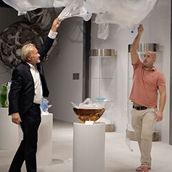 Exhibition Plastic Oceans was broadcasted in Abu Dhabi TV